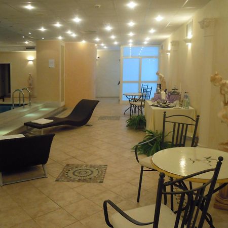 Hotel Villa Medici Rocca San Giovanni Dış mekan fotoğraf