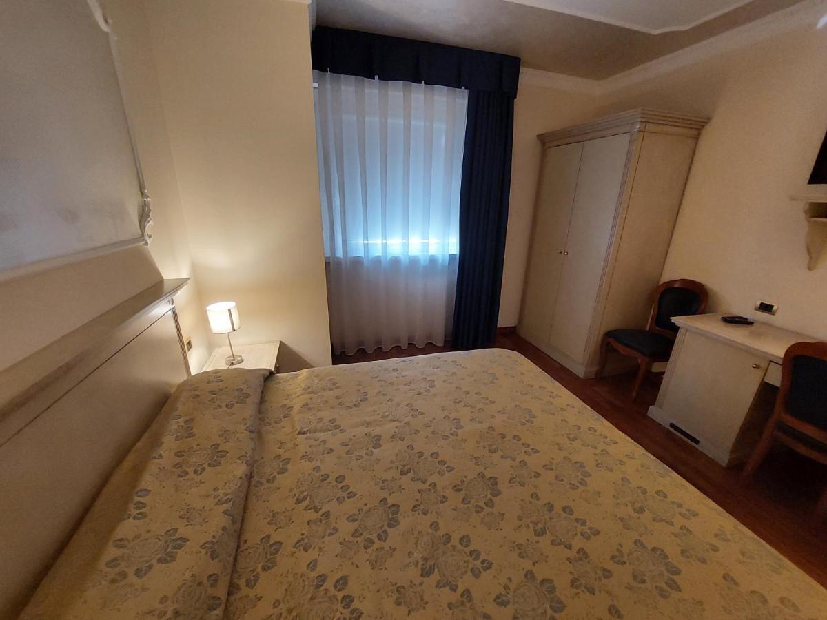 Hotel Villa Medici Rocca San Giovanni Dış mekan fotoğraf