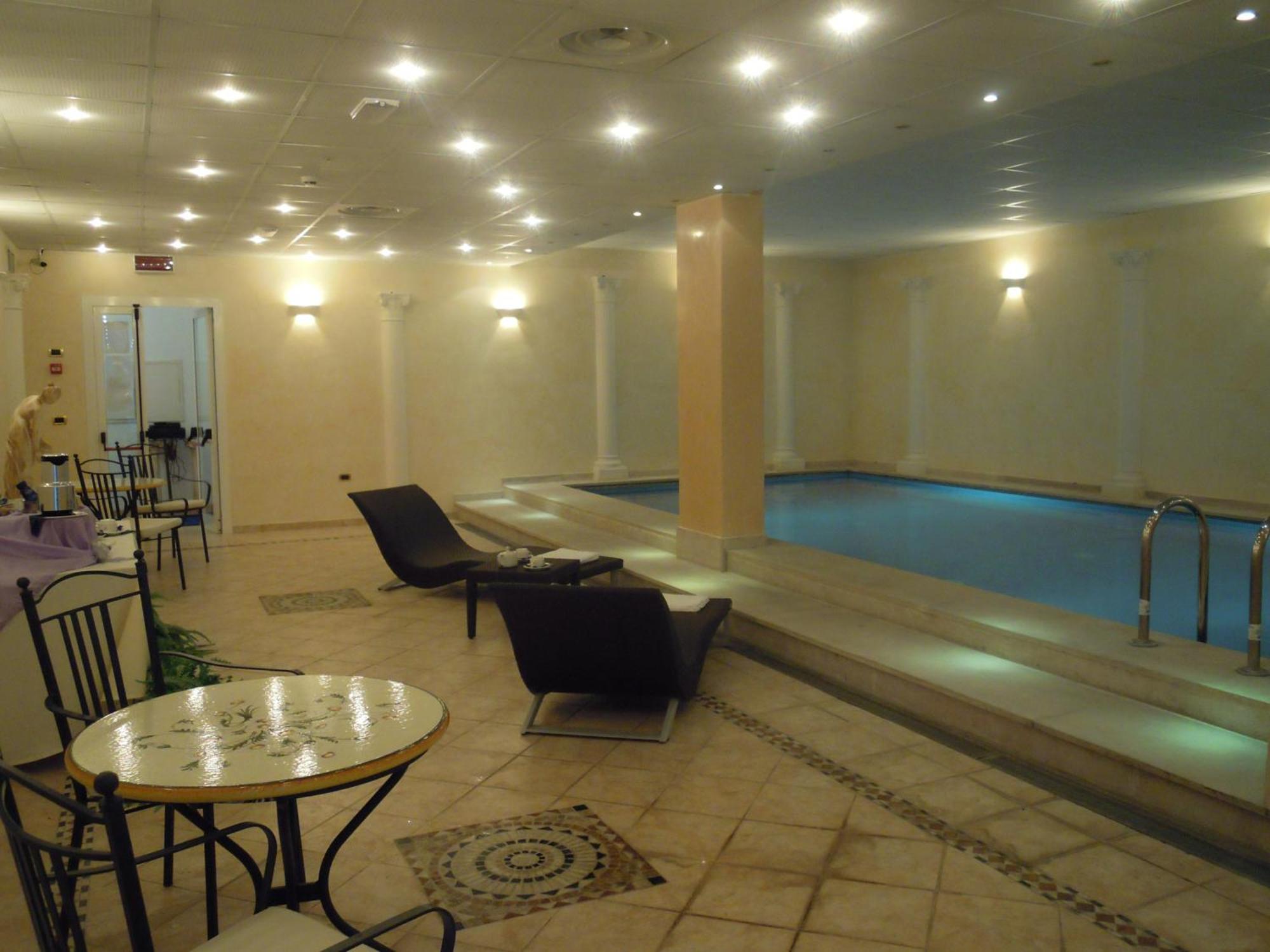 Hotel Villa Medici Rocca San Giovanni Dış mekan fotoğraf