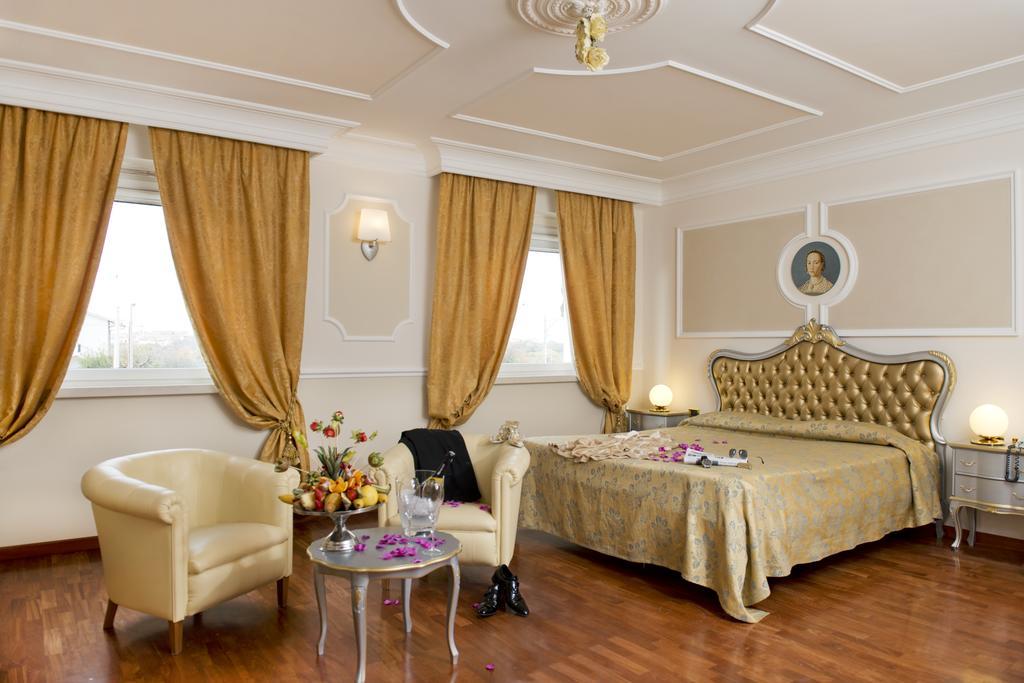 Hotel Villa Medici Rocca San Giovanni Dış mekan fotoğraf