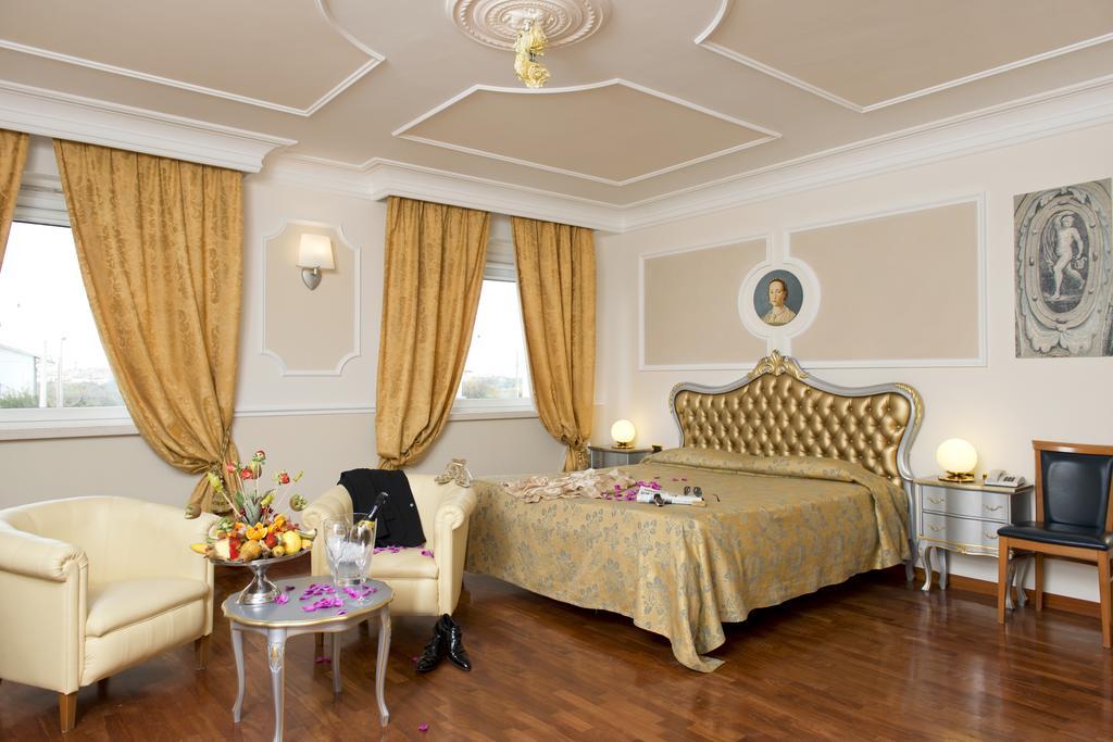 Hotel Villa Medici Rocca San Giovanni Dış mekan fotoğraf